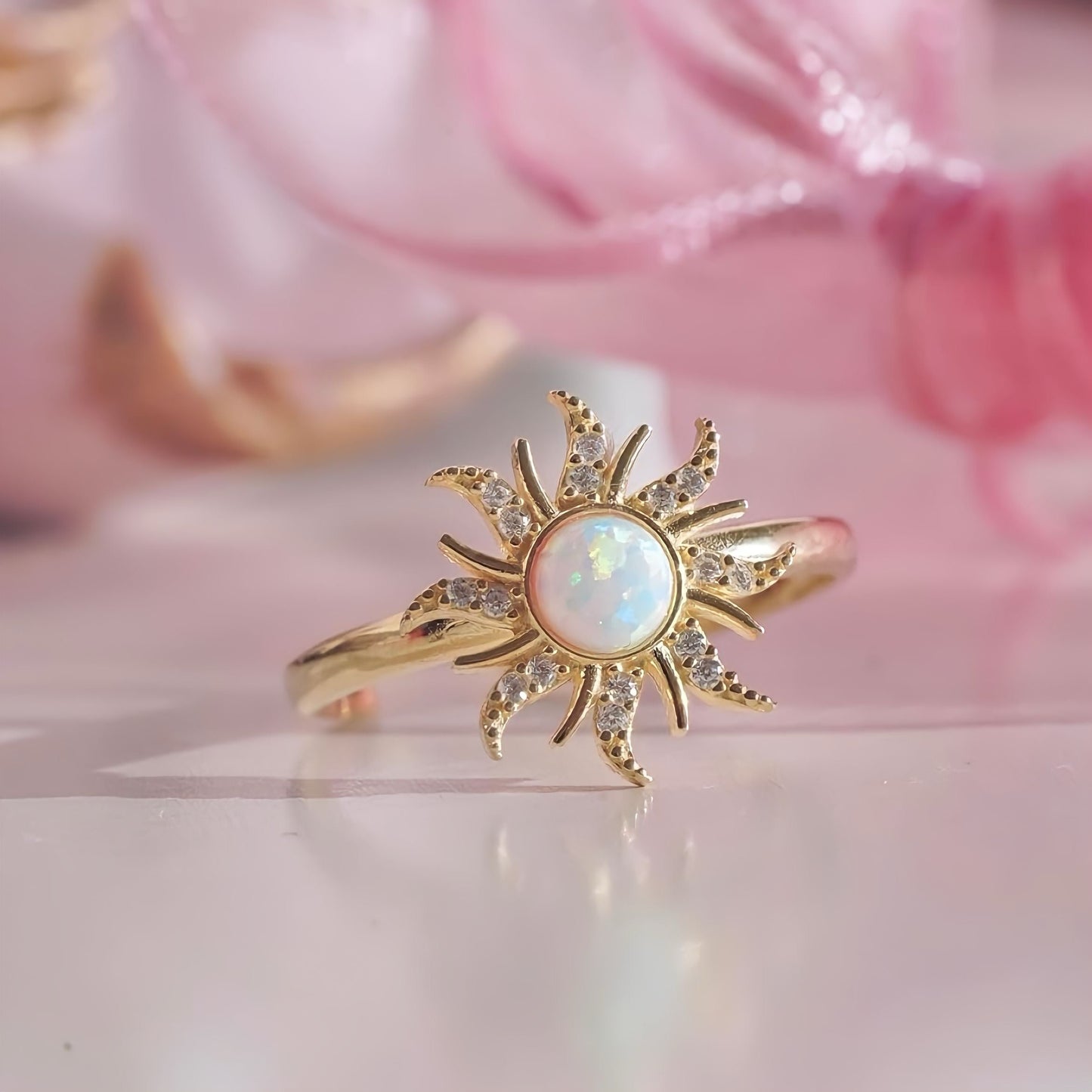 Rapunzel Opal Sun Ring - Ringen med Violett Opal