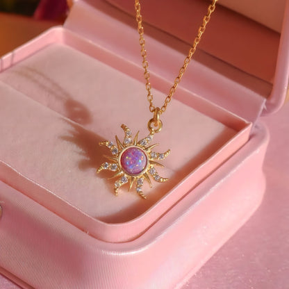 Rapunzel Opal Sun Necklace - Strålar i Solens Glans